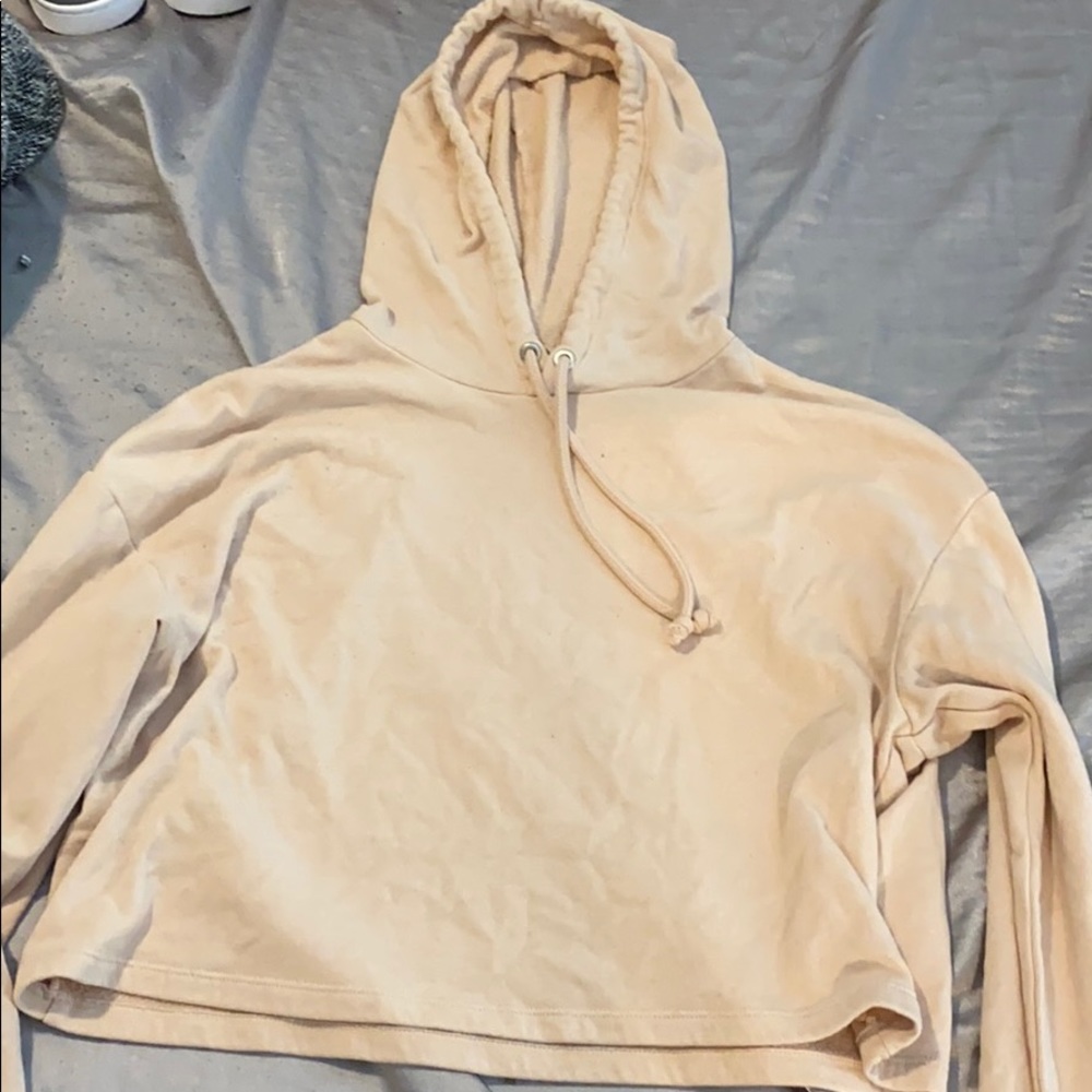 baby pink crop sweatshirt